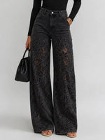 Jeans mit Spitzen-Ausschnitt und weitem Bein aus Denim
