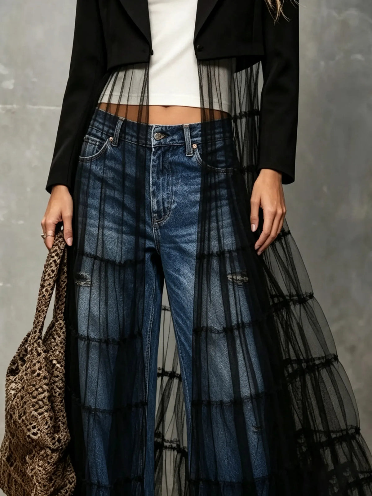 Blazer corto da donna in rete con patchwork