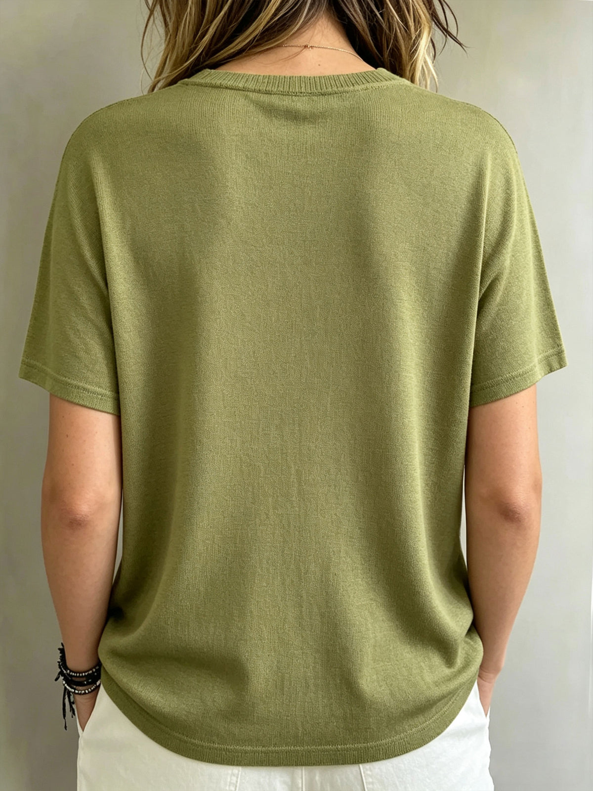 Damen-T-Shirt mit Federspitzen-Stickerei auf der Schulter, kurzen Ärmeln und weichem Strickstoff