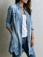 Damen Denim-Hemd mit langer Schnittführung und Spitzenbesatz