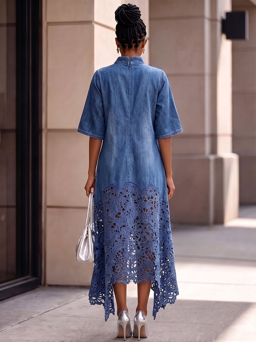 Robe élégante et stylée en denim léger avec ourlet en dentelle