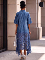 Robe élégante et stylée en denim léger avec ourlet en dentelle