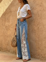 Jeans de pierna ancha con panel lateral de encaje para mujer