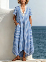 Gestreiftes Midi-Kleid für Damen mit V-Ausschnitt, Spitze und Taschen