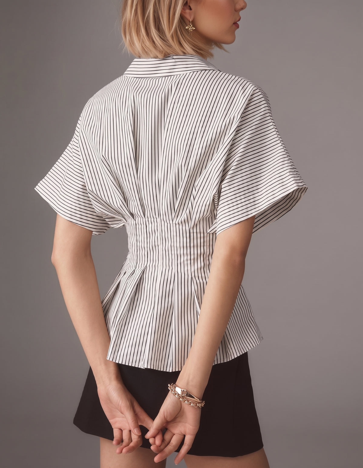 Top da donna casual versatile a righe con vita plissettata e effetto snellente