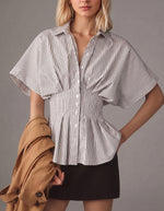 Top da donna casual versatile a righe con vita plissettata e effetto snellente