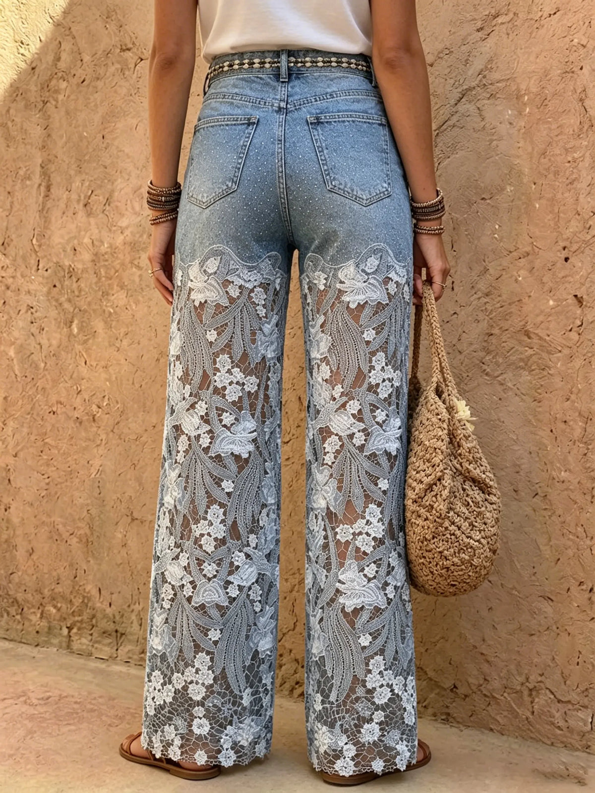 Jeans con patchwork y recortes de encaje para mujer