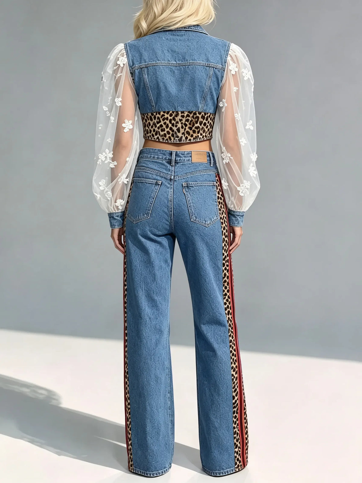 Damen-Set aus Leopardenstreifen-Mesh mit Puffärmeln, Denim-Top und ausgestellten Hosen