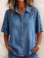 Chemise en jean style vintage avec panneaux en dentelle florale ajourée