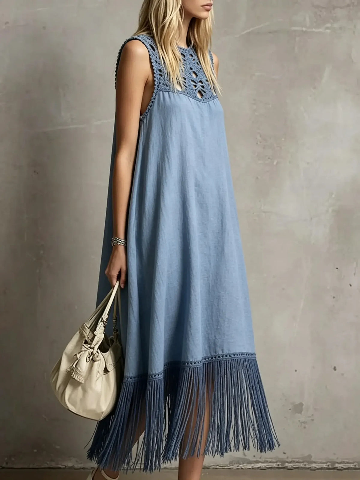 Damen Häkelkleid mit hohlem Muster, einfarbig, Quasten, ärmellos, Midi-Länge