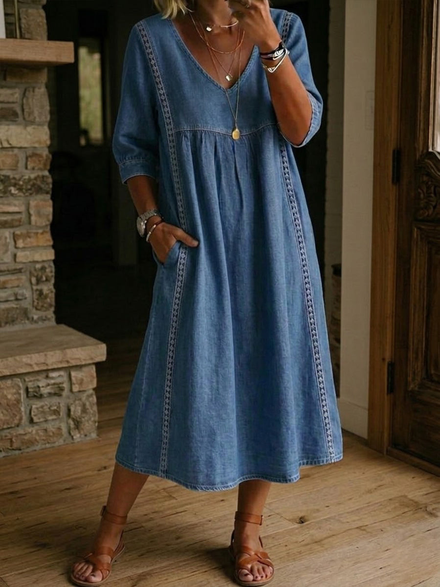 Vestido de ganga casual e largo com acabamento em renda