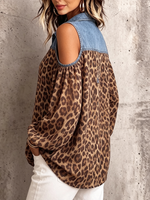 Lässiges und sexy Hemd mit Leopardenmuster und Denim-Einsätzen