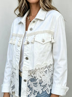 Damen Jeansjacke mit Spitzenfransen