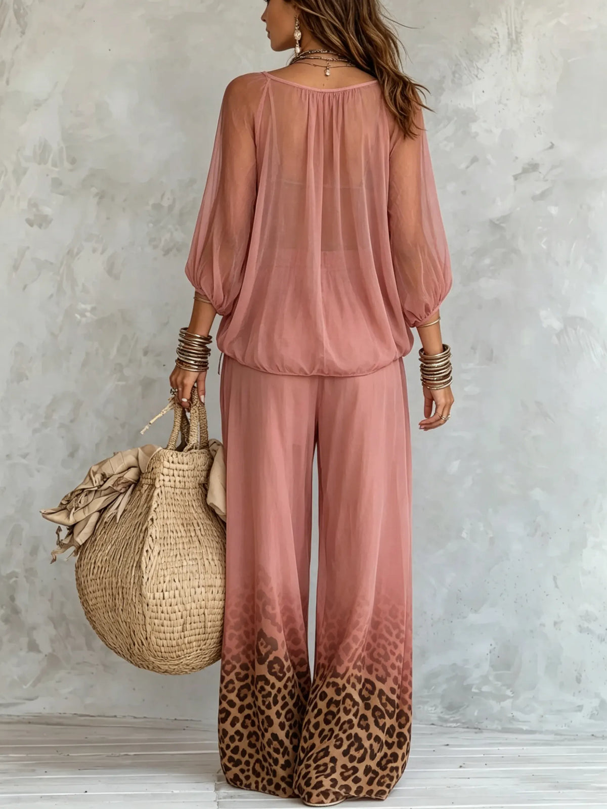 Conjunto de pierna ancha con degradado y estampado de leopardo rosa para mujer