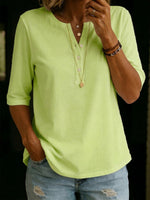 T-shirt classica con collo Henley in 100% cotone