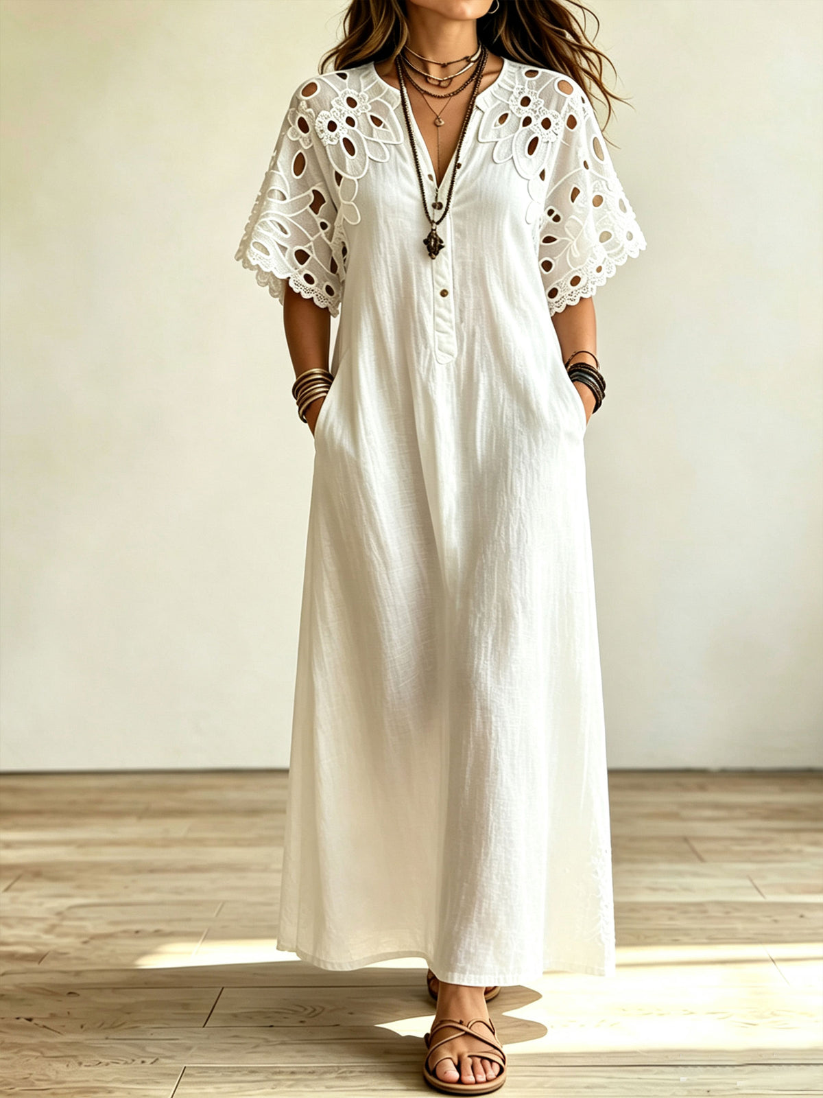 Maxikleid für Damen aus Baumwoll-Leinen mit Lochstickerei, Kurzarm und Henley-Ausschnitt