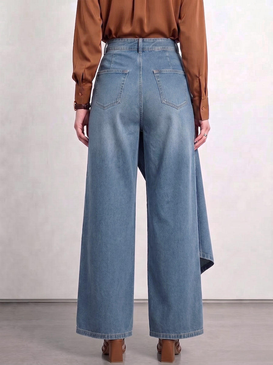 Jeans da donna a vita alta, vestibilità comoda e gamba larga con un design elegante.
