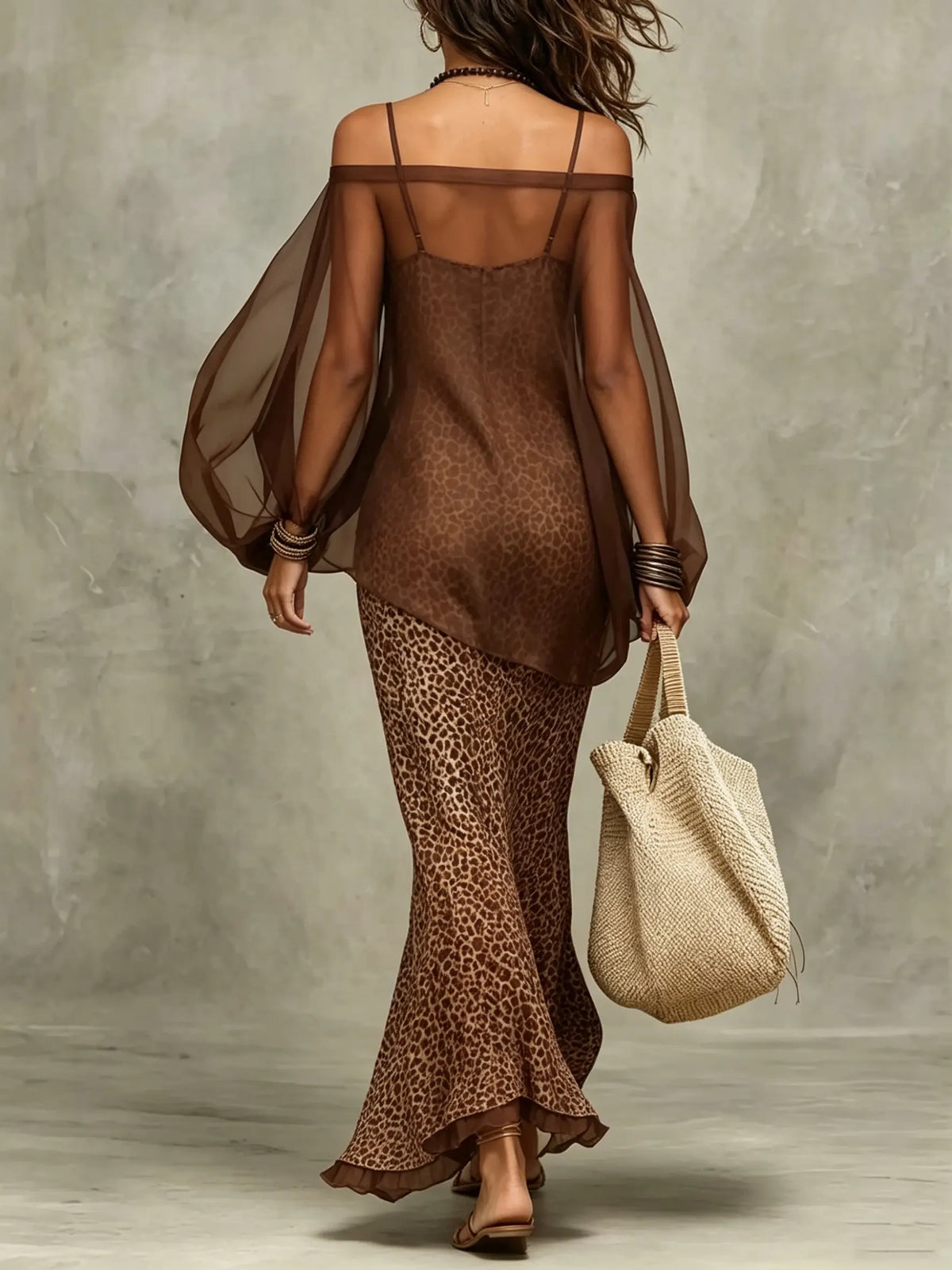 Damen-Set aus transparentem Chiffon-Oberteil mit Laternenärmeln und figurbetontem Leopardenrock