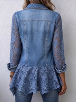 Romantischer Blazer aus Jeansstoff mit floraler Spitzenapplikation