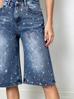 Glitzernde Damen-Jeans-Shorts mit weitem Bein