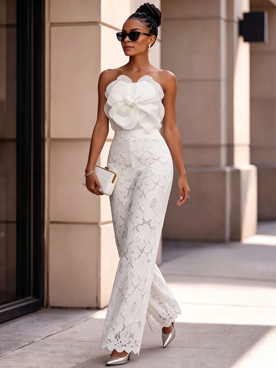 Elegantes romantisches Resort-Outfit mit floralem Zweiteiler