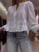 Camicia comoda e casual in lino e cotone con rifiniture