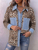 Camisa de ganga casual de corte descontraído com painéis de padrão de leopardo