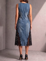 Vestido casual feminino em ganga de corte largo com painéis de renda, decote redondo e design sem mangas