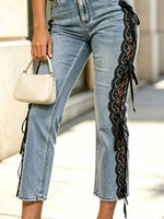 Retro Denim- und Spitzen-Patchwork Freizeit-Jeans mit hohem Bund und stylischem Design