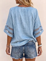 Blusa Chic de Mezclilla con Cuello en V y Cierre Frontal con Cremallera