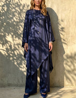 Ensemble deux pièces en satin pour femme, comprenant un haut long asymétrique à manches châle et un pantalon large