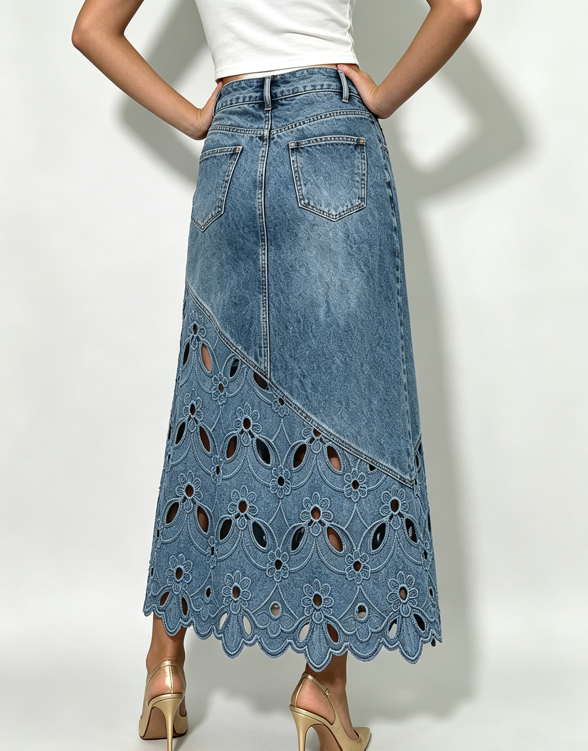 Boho-Blumenmuster mit Ausschnitten Asymmetrischer Denim-Midirock