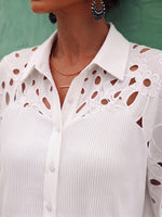 Eleganter schicker Jumpsuit mit floraler Spitzen-Einsatz-Strickoptik