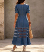 Stilvolles und elegantes A-Linien Jeanskleid