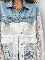 Shacket da donna in denim e pizzo