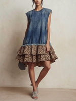 Vestito corto casual in denim con patchwork leopardato e volant