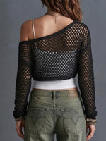 Hullete mesh off-shoulder asymmetrisk kort genser med lange ermer