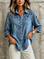 Elegantes Boho-Spitzenhemd mit Blumenmuster und dreiviertel Ärmeln aus Denim