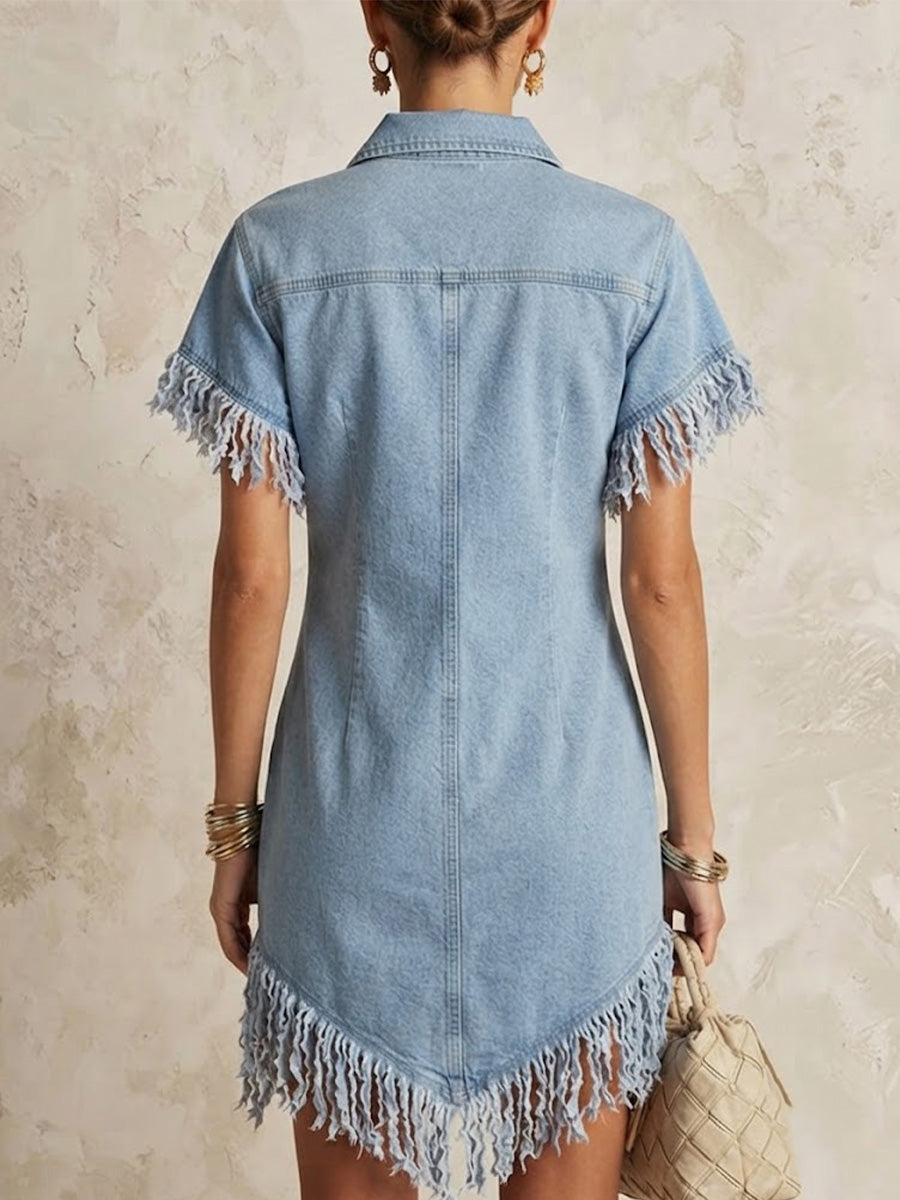Waschbares Jeans-Minikleid mit halbem Reißverschluss, Fransen, rohen Kanten, kurzen Ärmeln und lockerem Schnitt