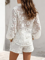 Damen 3D Blumenstickerei Transparente Bluse & Shorts Zweiteiler Set