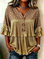 Blusa da donna con stampa leopardata, volant metallici e scollo a V