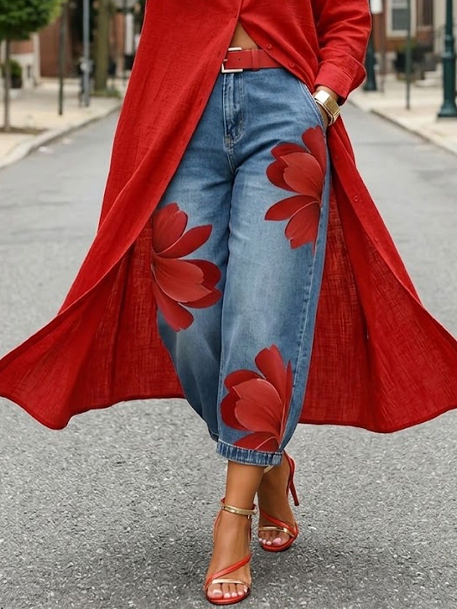 Lässige Jeans mit künstlerischem Aufdruck