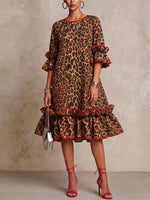 Robe élégante en lin et coton à imprimé léopard avec volants