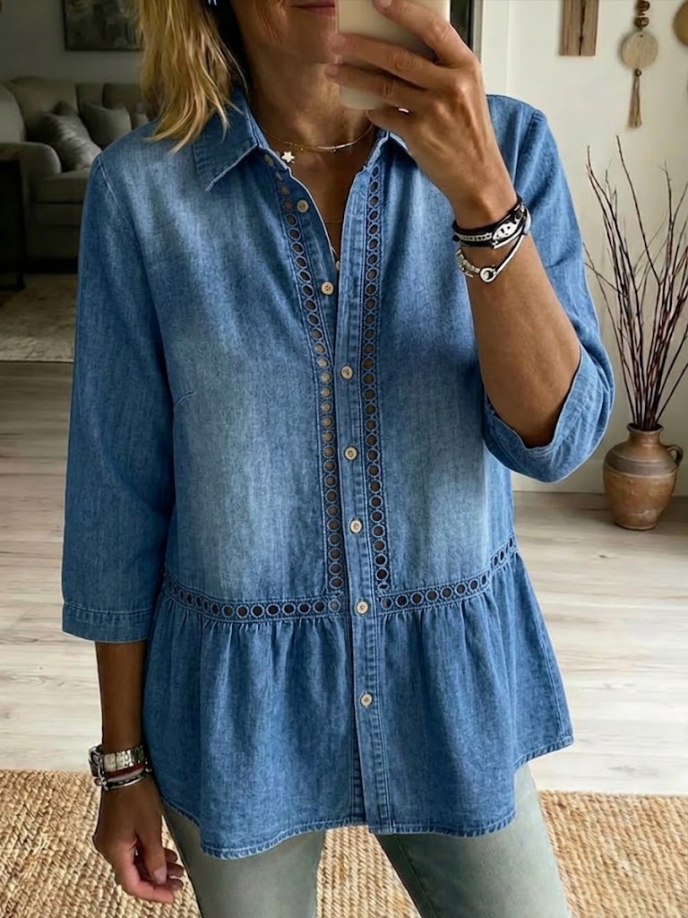 Casual denimskjorte med påsydde blonder og utskjæringer