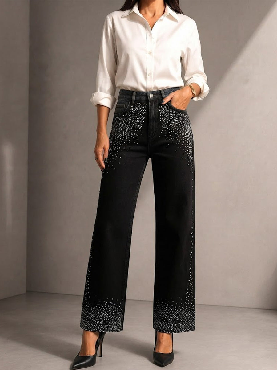 Locker sitzende, gerade geschnittene Stretch-Denim-Hose mit Strassverzierung