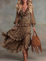 Abito lungo a balze a strati in chiffon bohemien con stampa leopardata
