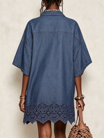 Lässiges Resort-Wasch-Denim-Kragenkleid mit durchgehender Knopfleiste, weitem kurzem Ärmel, schwerer transparenter Spitzenkante und oversized Schnitt